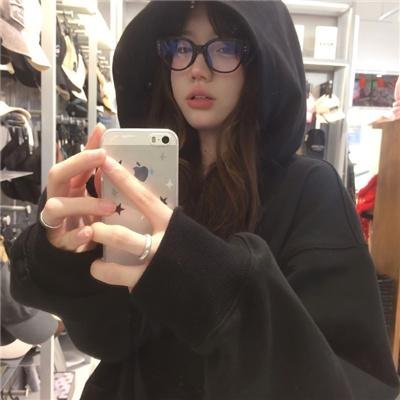 美女与液体人